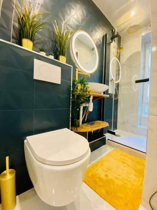 Lovely In The Heart Of St Germain-des-pres * Parigi